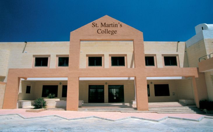 St. Martin's College in Hotel